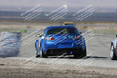 media/Oct-26-2025-CalClub SCCA (Sun) [[8ce1e69566]]/Group 2/Grapevine/
